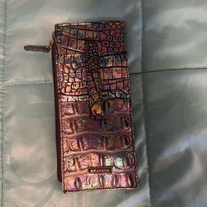 Brahmin MOD BOWIE MOTHER
OF PEARL credit card wallet/coin purse